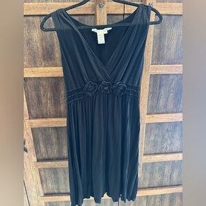 Max Studio Black Sleeveless V-Neck Maxi with Floral Waistband